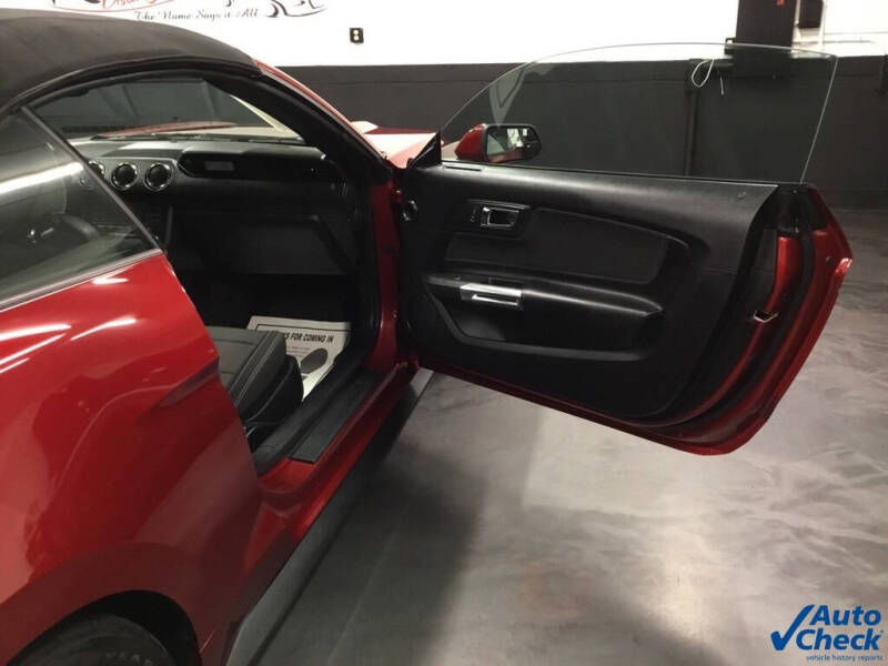 2016 Ford Mustang V6