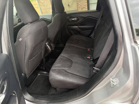 2019 Jeep Cherokee Latitude