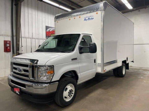 2025 Ford E-Series