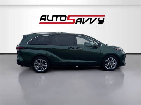 2024 Toyota Sienna Platinum 7-Passenger
