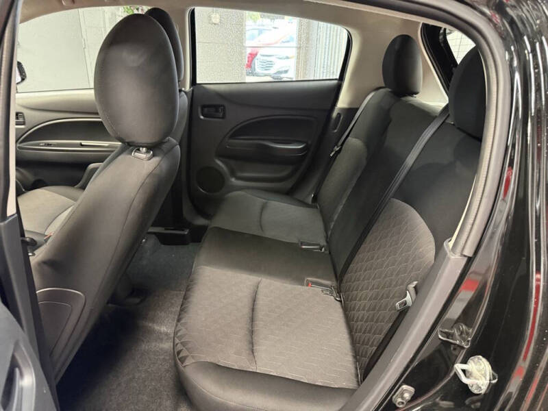 2024 Mitsubishi Mirage ES