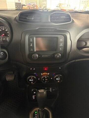 2017 Jeep Renegade Altitude