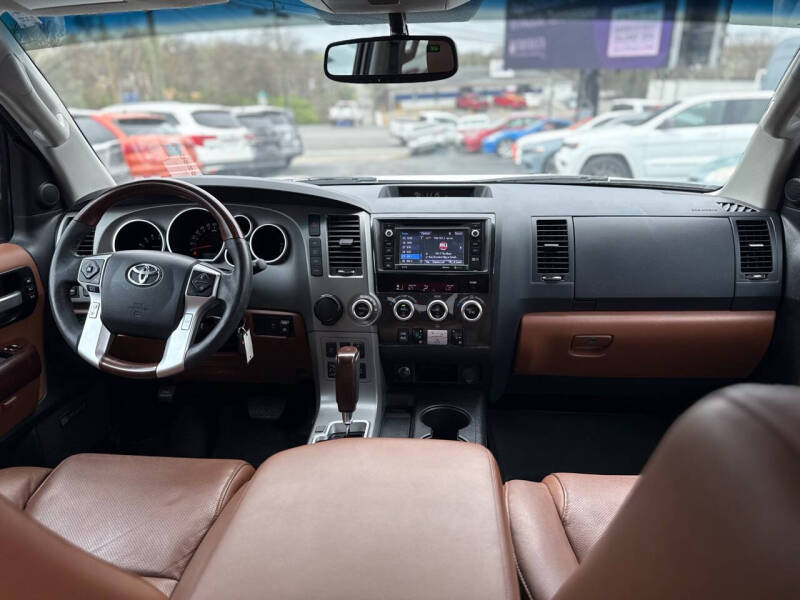 2016 Toyota Sequoia Platinum