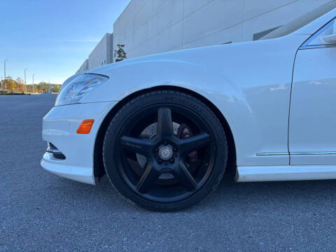 2011 Mercedes-Benz S-Class S 550