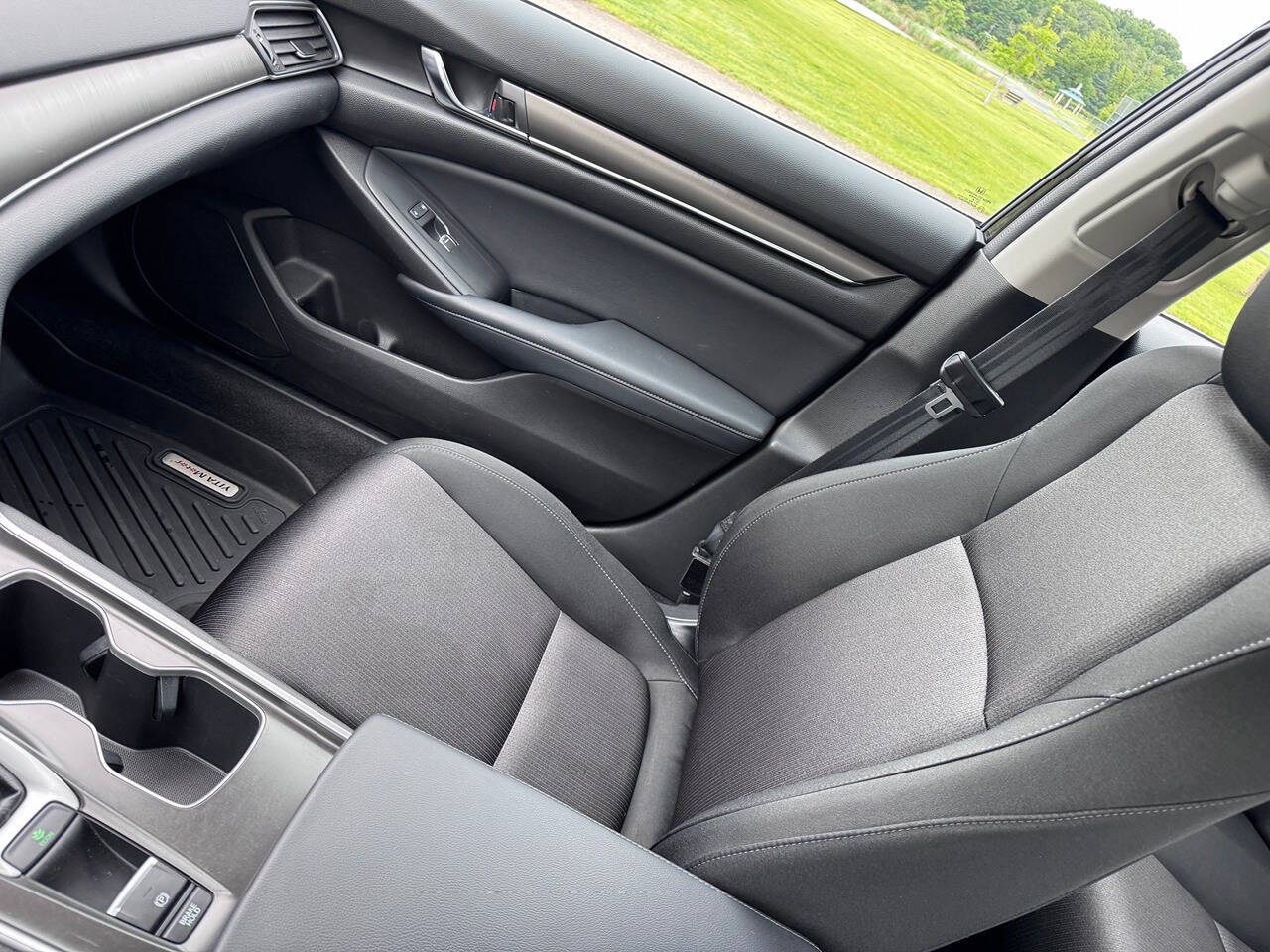 2018 Honda Accord 14