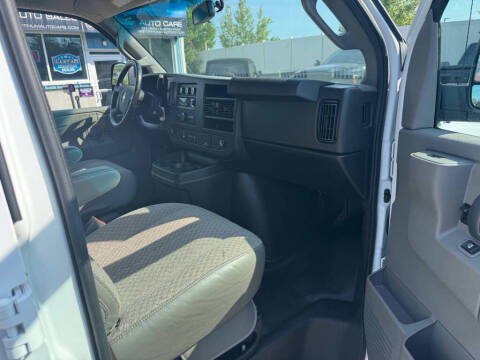 2021 Chevrolet Express 2500