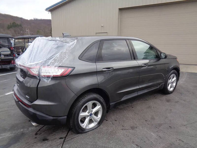2017 Ford Edge SE