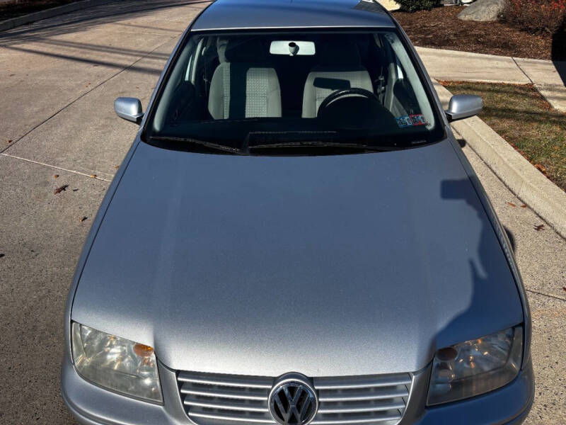 2003 Volkswagen Jetta GL photo 12