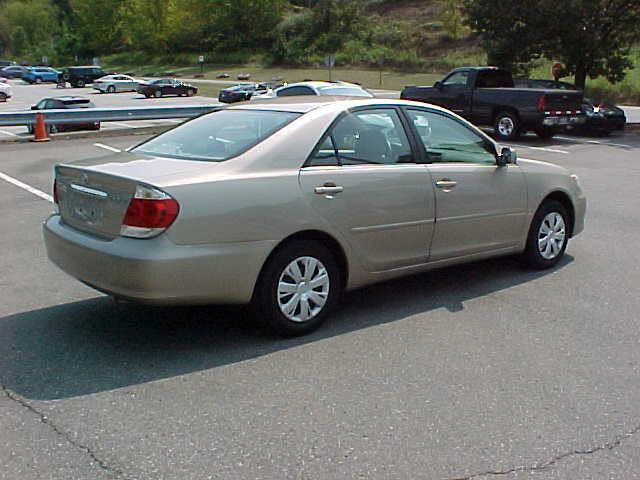 2006 Toyota Camry LE