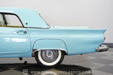 1957 Ford Thunderbird