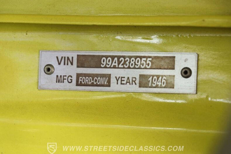 1946 Ford Deluxe