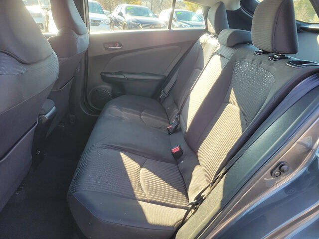 2016 Toyota Prius Two