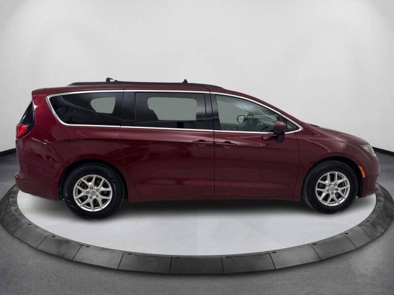 2018 Chrysler Pacifica LX