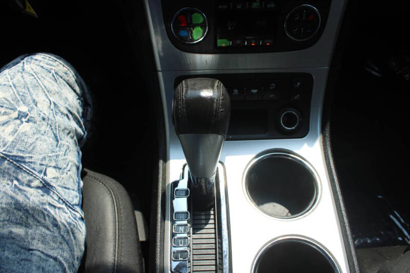 2010 GMC Acadia SLT-2