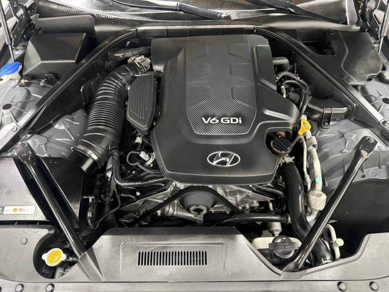 2015 Hyundai Genesis