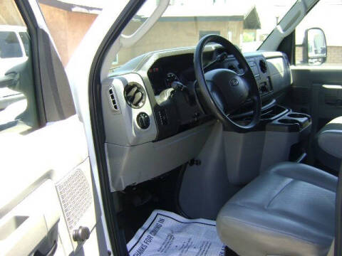 2013 Ford E-Series E-150