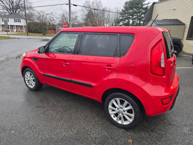 2012 Kia Soul for sale at QUEENSGATE AUTO SALES in York, PA