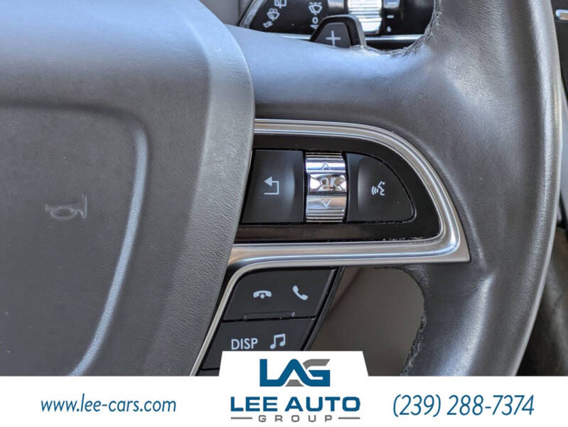 2019 Lincoln Nautilus Select