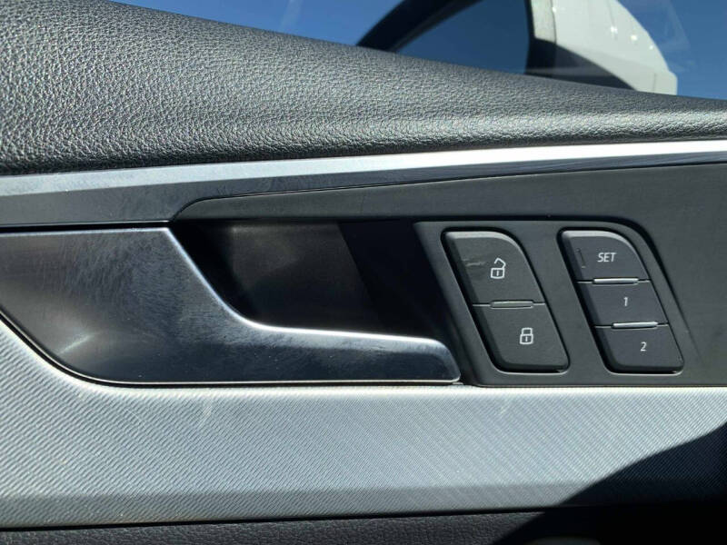 2017 Audi A4 2.0T Premium