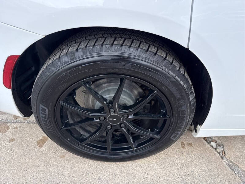 2016 Dodge Charger SXT