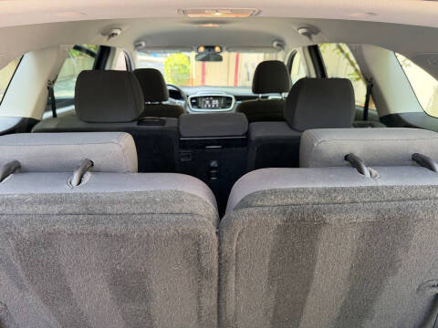 2019 Kia Sorento L