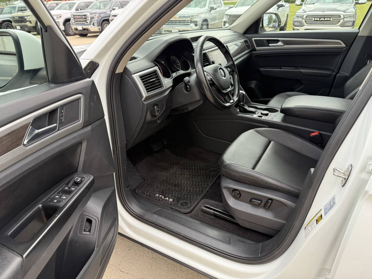 2018 Volkswagen Atlas V6 SE Technology photo 5