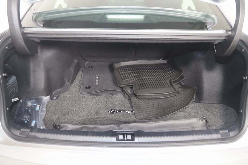 2024 Lexus IS 350 F SPORT Design