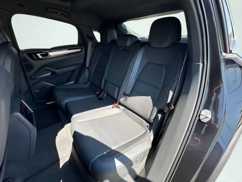 2022 Porsche Cayenne
