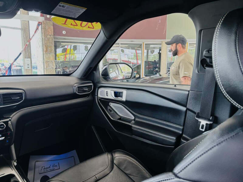 2021 Ford Explorer ST