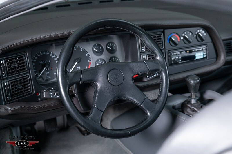 1993 Jaguar XJ 220