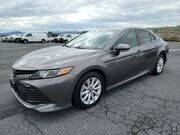 2018 Toyota Camry for sale at Strosnider Chevrolet in Hopewell VA