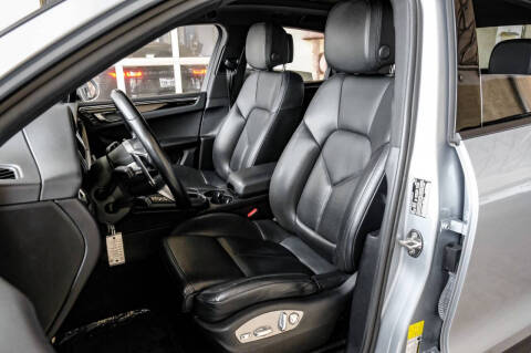 2020 Porsche Macan