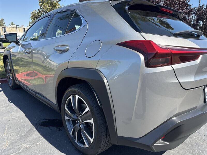 2020 Lexus UX 200