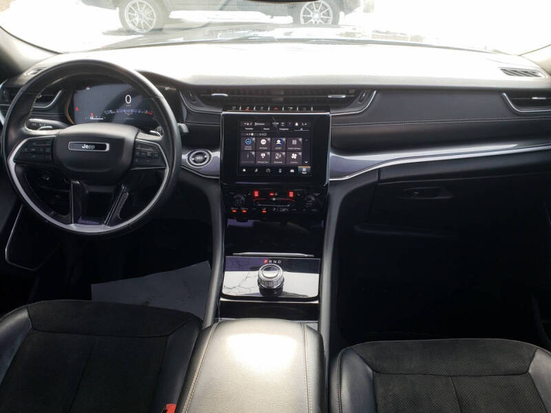 2021 Jeep Grand Cherokee L Altitude