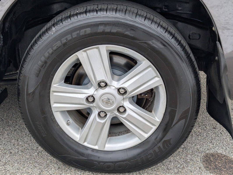 2013 Toyota Land Cruiser