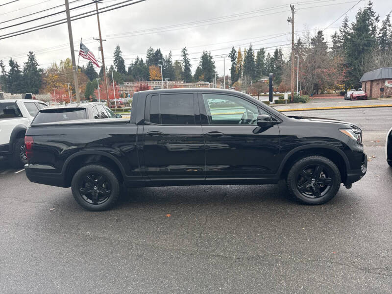 2022 Honda Ridgeline Black Edition