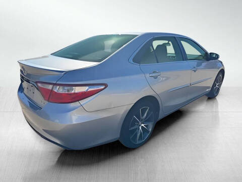 2016 Toyota Camry XLE