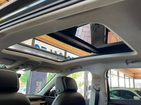 2019 Audi e-tron quattro Premium Plus