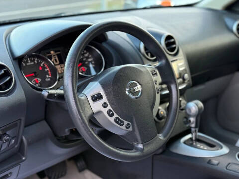 2014 Nissan Rogue Select S