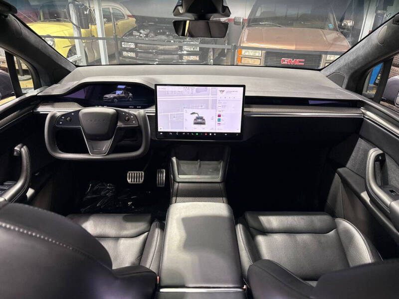 2022 Tesla Model X Plaid