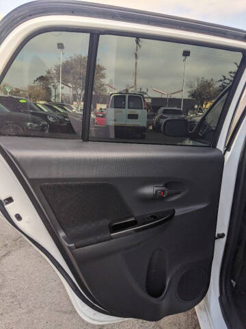 2008 Scion xD