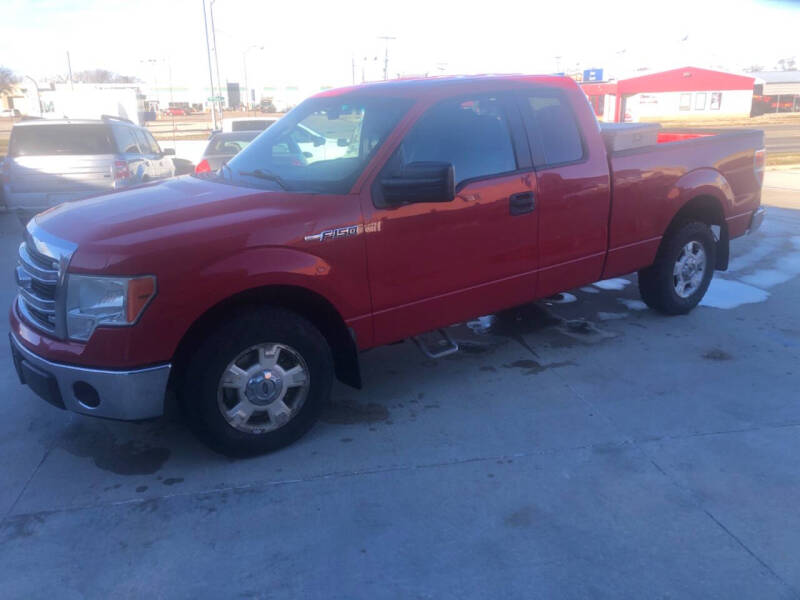 2014 Ford F-150 XLT's photo