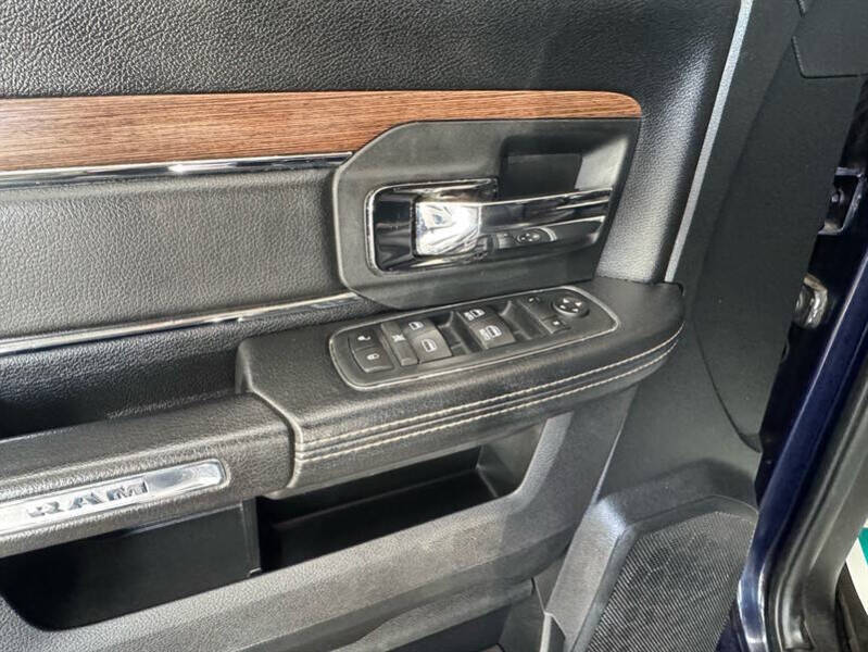 2017 RAM 1500 Laramie