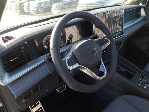 2025 Volkswagen Tiguan SE R-Line Black 4Motion