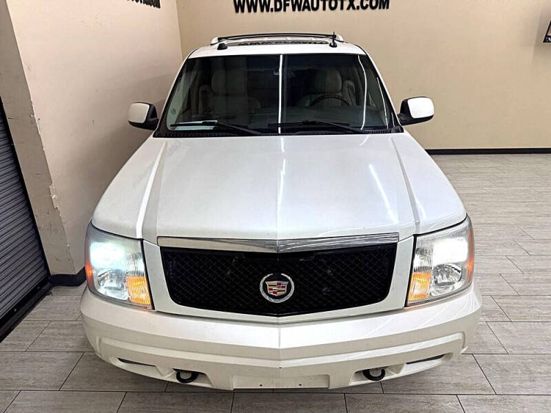 2005 Cadillac Escalade