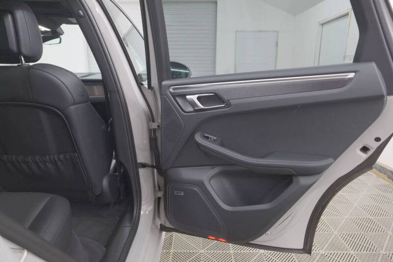 2022 Porsche Macan GTS