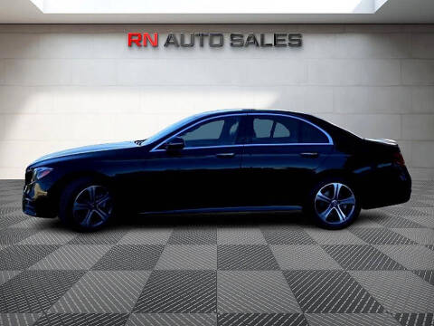 2018 Mercedes-Benz E-Class E 300