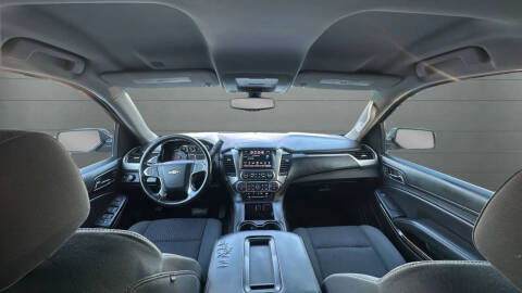 2016 Chevrolet Suburban LS