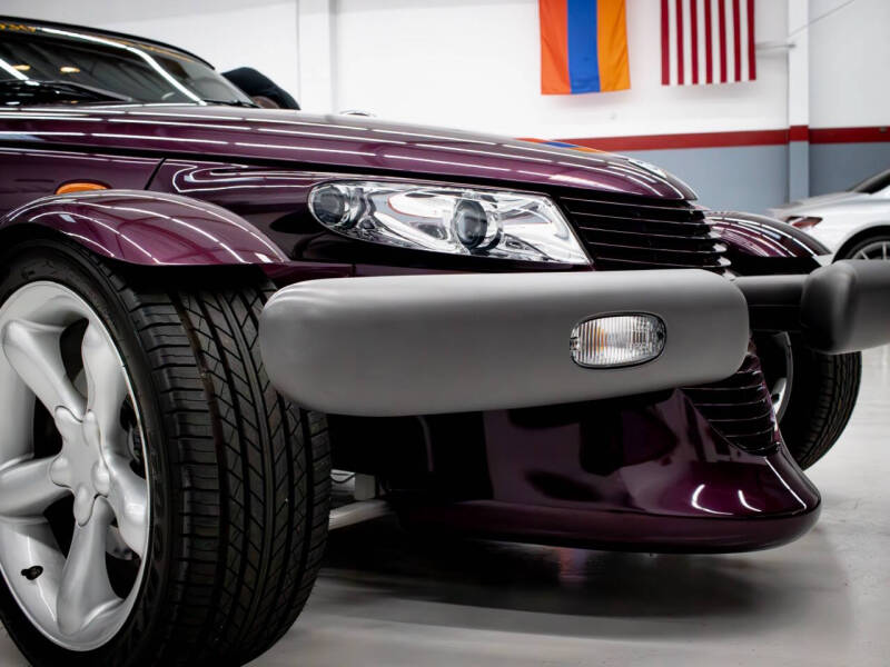 1997 Plymouth Prowler Base photo 22