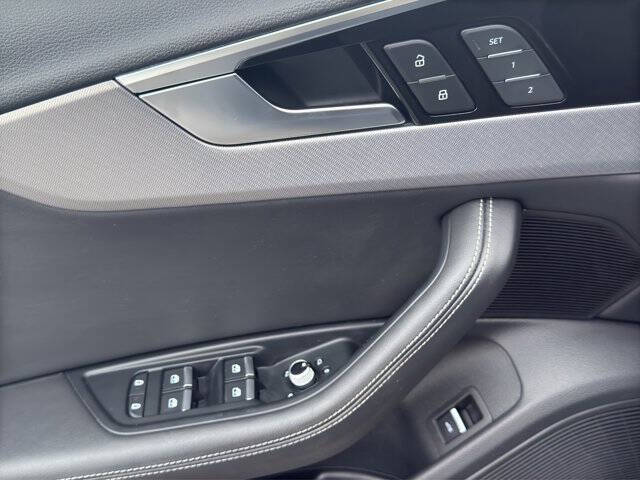 2023 Audi A4 quattro S line Prem Plus 45 TFSI